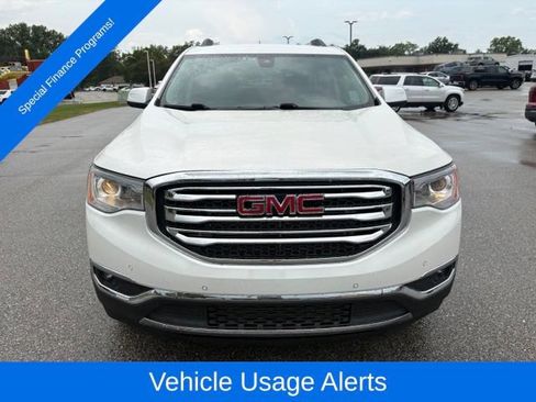 Used 2018 GMC Acadia SLT w/ LPO, Floor Liner Package FWD image 9