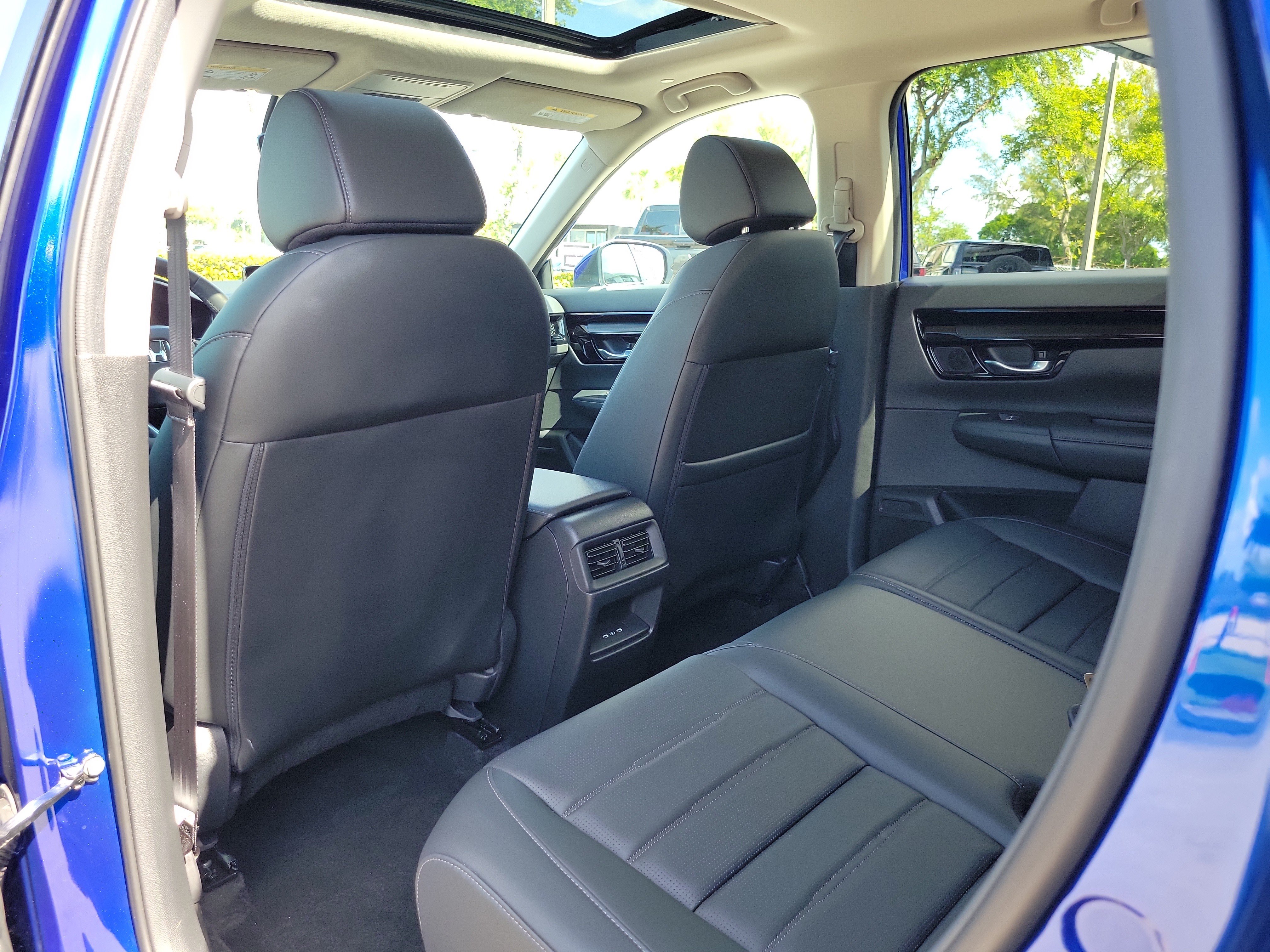 Used 2025 Honda CR-V EX-L image 15
