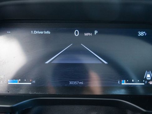 Certified 2024 Jeep Grand Cherokee L Limited w/ Luxury Tech Group II image 47