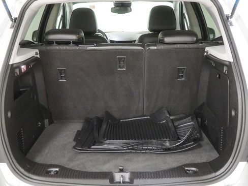 Used 2018 Chevrolet Trax LT w/ LT Convenience Package image 9