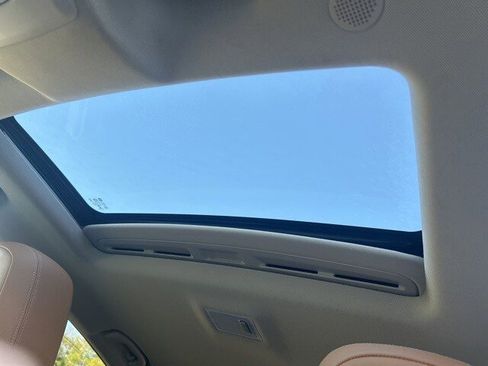 Used 2018 Buick Encore Essence w/ Experience Buick Package image 16