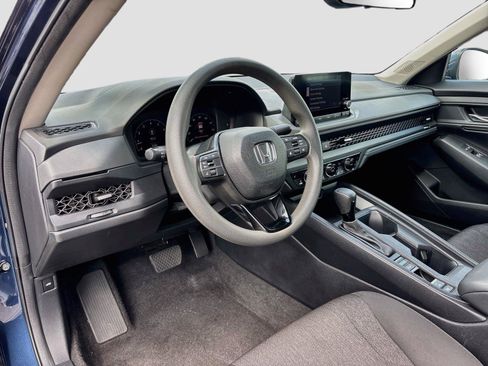 Certified 2023 Honda Accord EX image 10