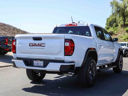 Used 2024 GMC Canyon Elevation RWD image 4