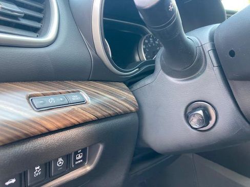 Used 2017 Nissan Maxima Platinum image 18