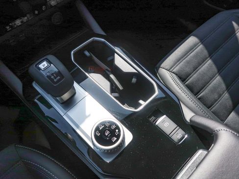 New 2026 Mitsubishi Outlander SE AWD/4WD image 35