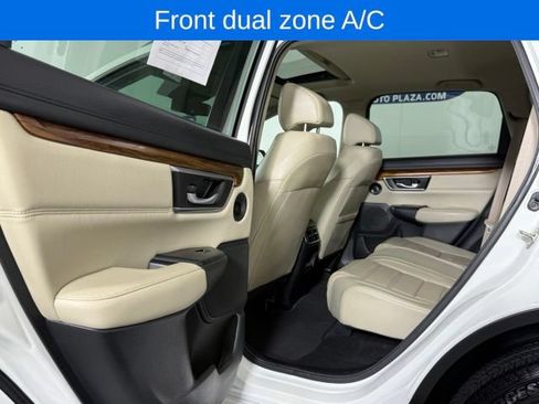 Used 2018 Honda CR-V Touring image 14