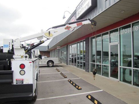 Used 2012 Ford F550 2WD Crew Cab Super Duty w/ Payload Upgrade Pkg image 19