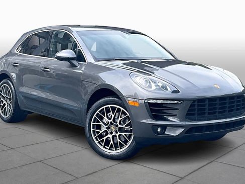 Used 2016 Porsche Macan S image 3