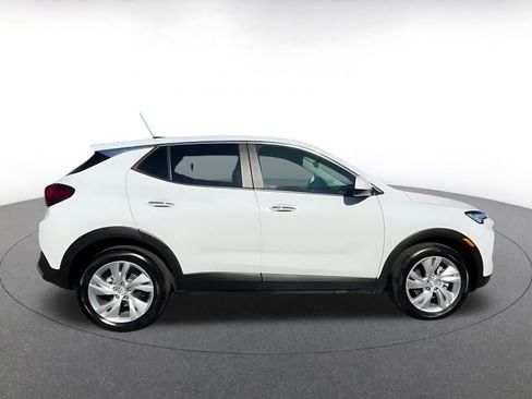 Used 2025 Buick Encore GX Preferred image 16