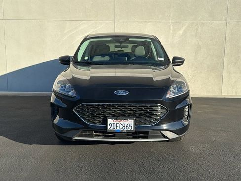 Certified 2022 Ford Escape SE w/ Convenience Package image 2