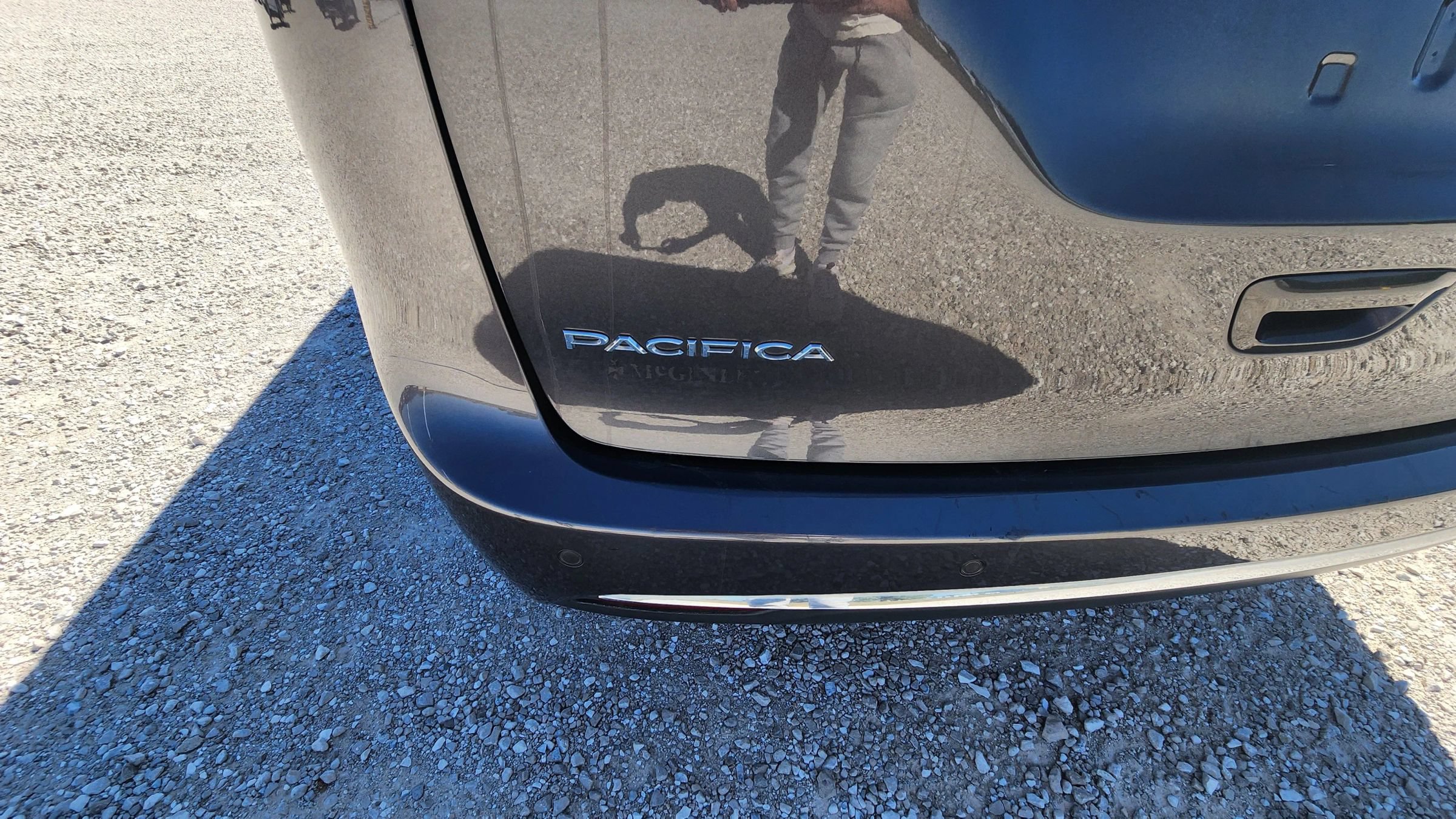 Used 2017 Chrysler Pacifica Limited FWD image 33