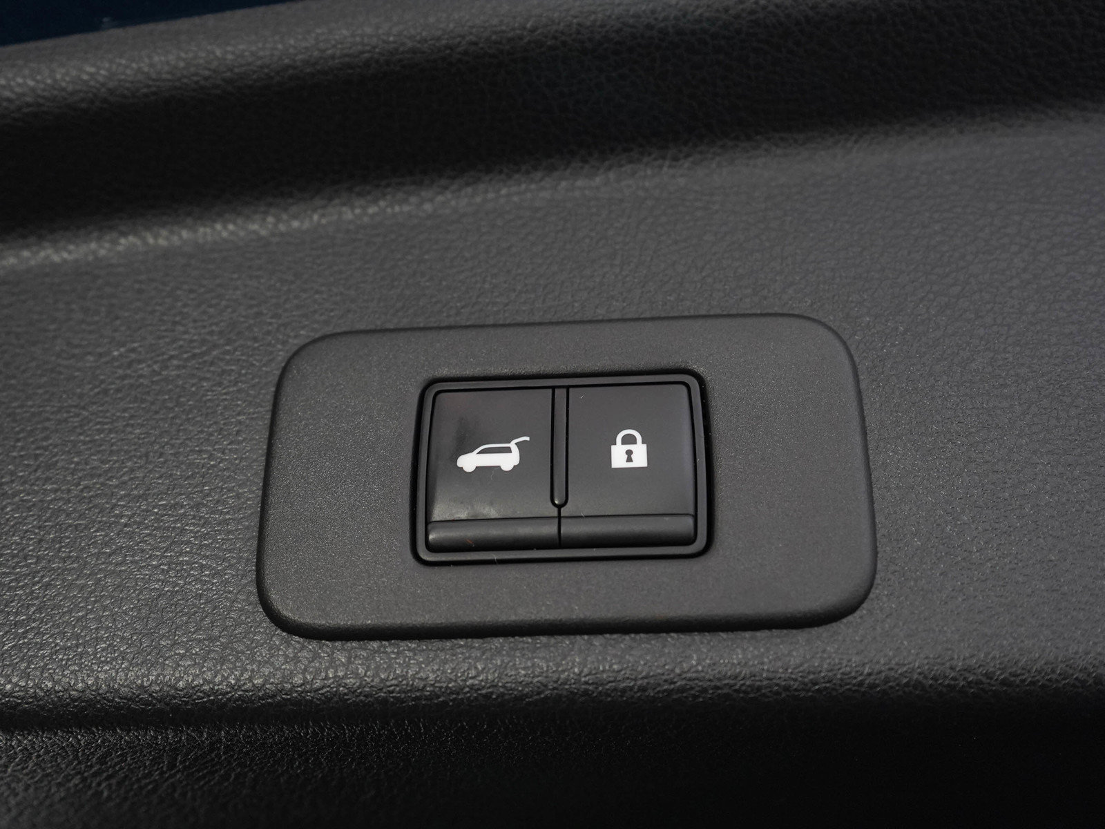 Used 2025 Nissan Murano SL w/ Cargo Package AWD/4WD image 11
