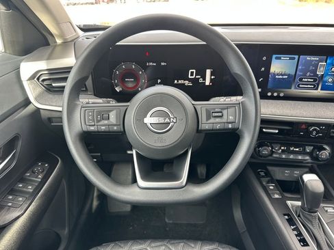 New 2026 Nissan Kicks SV w/ SV Premium Package image 15