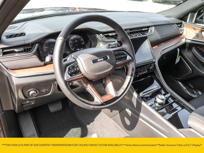 New 2025 Jeep Grand Cherokee Summit