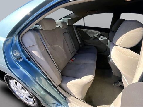 Used 2009 Toyota Camry LE image 13