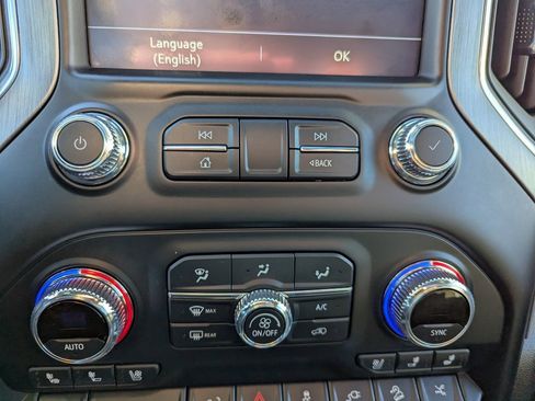 Used 2022 GMC Sierra 1500 Denali w/ Denali Premium Package image 21