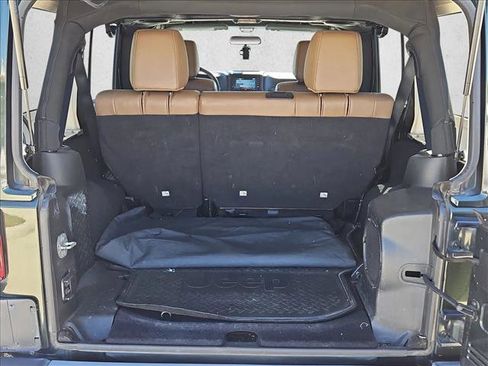 Used 2011 Jeep Wrangler Unlimited Sahara w/ Connectivity Group image 6