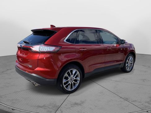 Used 2018 Ford Edge Titanium w/ Equipment Group 301A AWD/4WD image 3
