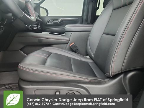 Used 2025 Chevrolet Tahoe RST w/ Comfort Package AWD/4WD image 20