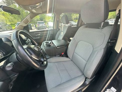 Used 2020 RAM 1500 Big Horn AWD/4WD image 14