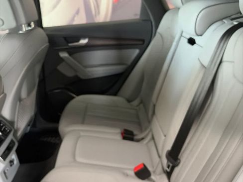 Used 2022 Audi Q5 2.0T Premium Plus AWD/4WD image 12