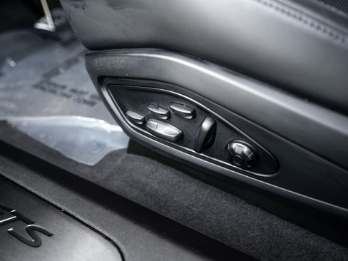 Certified 2024 Porsche Taycan GTS image 19