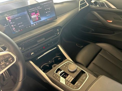 Used 2026 BMW 430i Convertible w/ M Sport Package RWD image 57