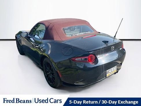 Used 2018 MAZDA MX-5 Miata Club w/ Brembo/BBS Recaro Package RWD image 6