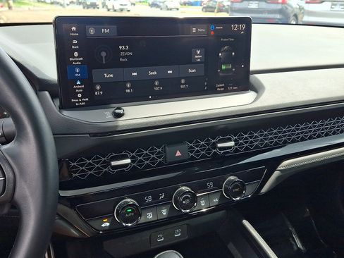 Used 2024 Honda Accord Sport image 19