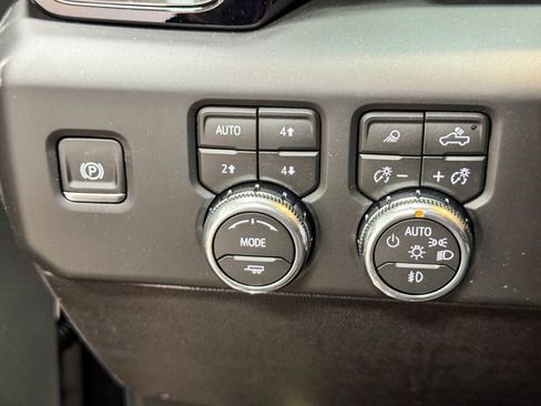 New 2026 GMC Sierra 3500 AT4 w/ AT4 Premium Plus Package image 38