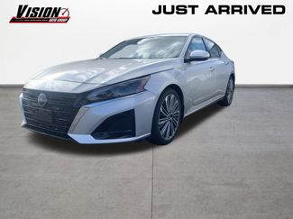 Certified 2025 Nissan Altima 2.5 SL FWD video 1