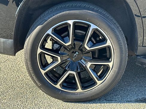 Used 2023 Chevrolet Tahoe RST w/ Luxury Package image 11