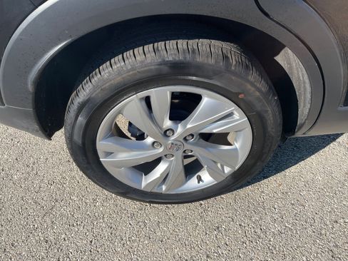 Used 2025 Buick Encore GX Preferred image 29