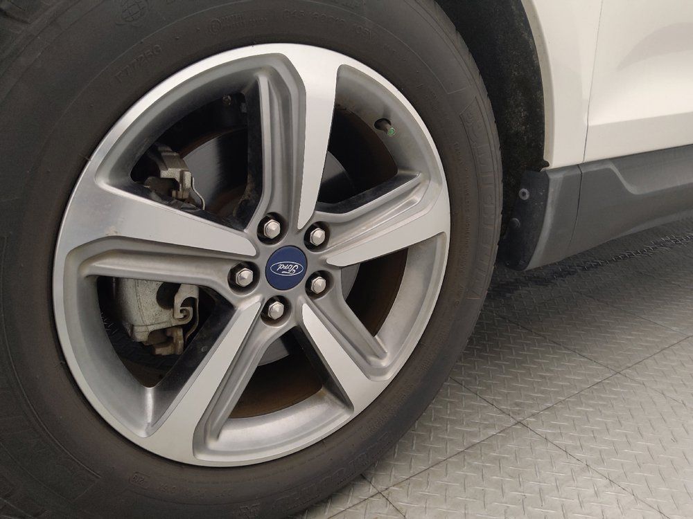 Used 2020 Ford Edge SEL w/ Convenience Package FWD image 31