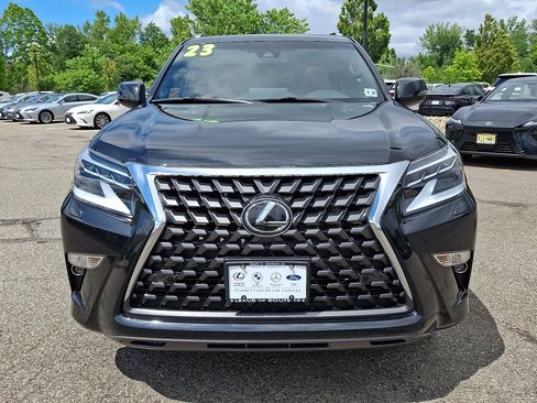 Certified 2023 Lexus GX 460 Premium w/ Premium Package AWD/4WD image 2