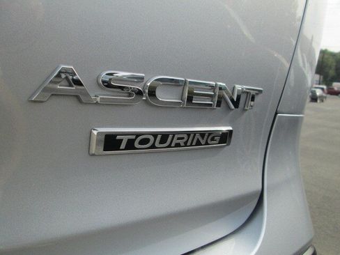 Used 2025 Subaru Ascent Touring w/ Popular Package #2 AWD/4WD image 7