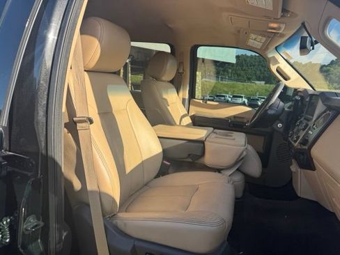 Used 2015 Ford F250 Lariat w/ Lariat Interior Package AWD/4WD image 20