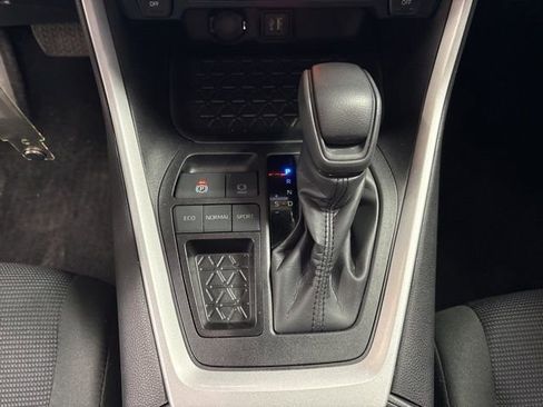 Used 2024 Toyota RAV4 LE image 18