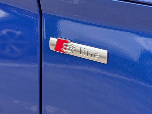 Used 2022 Audi Q5 2.0T Premium image 17