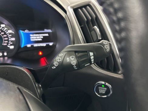 Used 2024 Ford Edge Titanium image 35