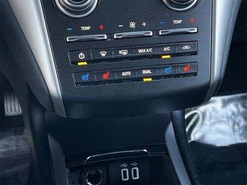 Used 2019 Lincoln MKC Reserve image 18