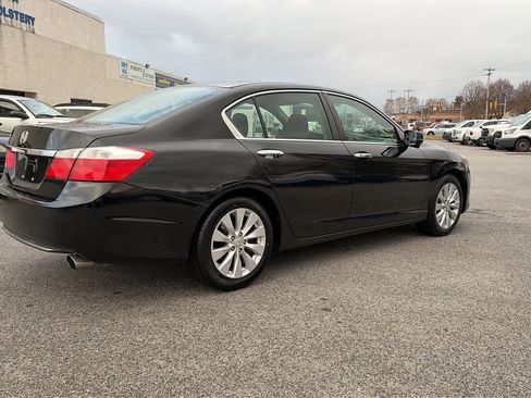 Used 2014 Honda Accord EX image 9
