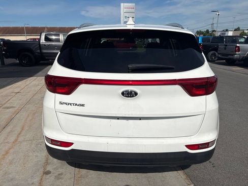 Used 2019 Kia Sportage LX w/ LX Popular Package AWD/4WD image 10