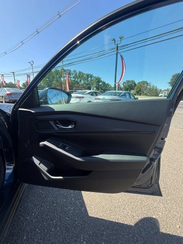 Used 2024 Honda Accord EX image 13