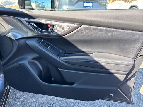 Used 2022 Subaru Impreza 2.0i Limited image 27