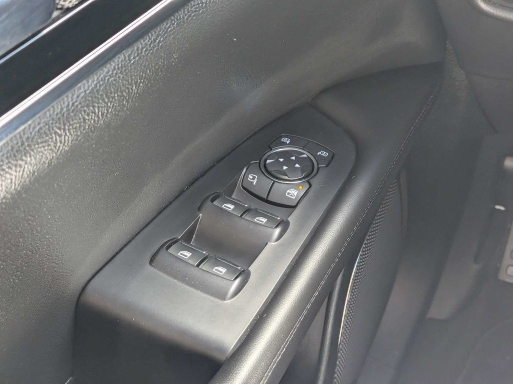 Used 2023 Lincoln Nautilus AWD w/ Premium Package image 20