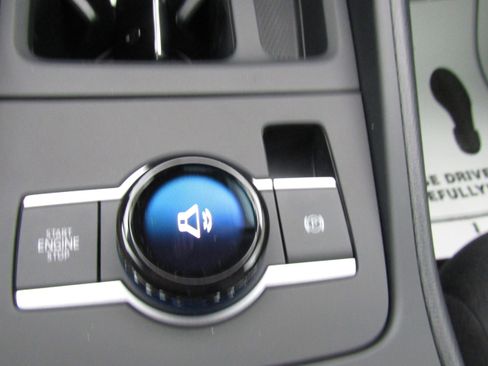 New 2026 Volkswagen Tiguan S AWD/4WD image 21