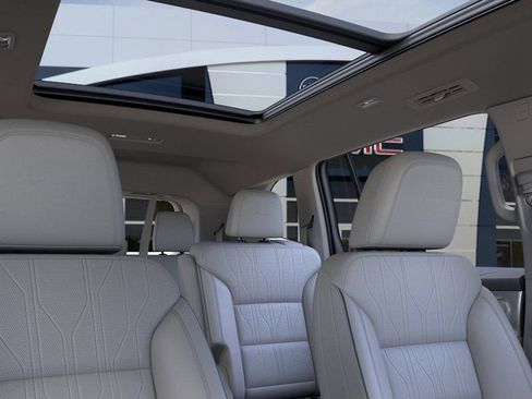 New 2026 Buick Enclave Avenir w/ Super Cruise Package image 24