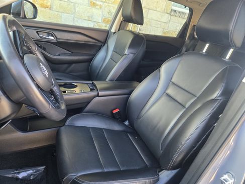 Used 2022 Nissan Rogue SL w/ SL Premium Package image 5