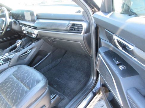 Used 2023 Kia Telluride SX X-Line image 19